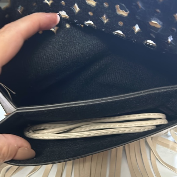 Cherie Bliss - Picture 5 of 6